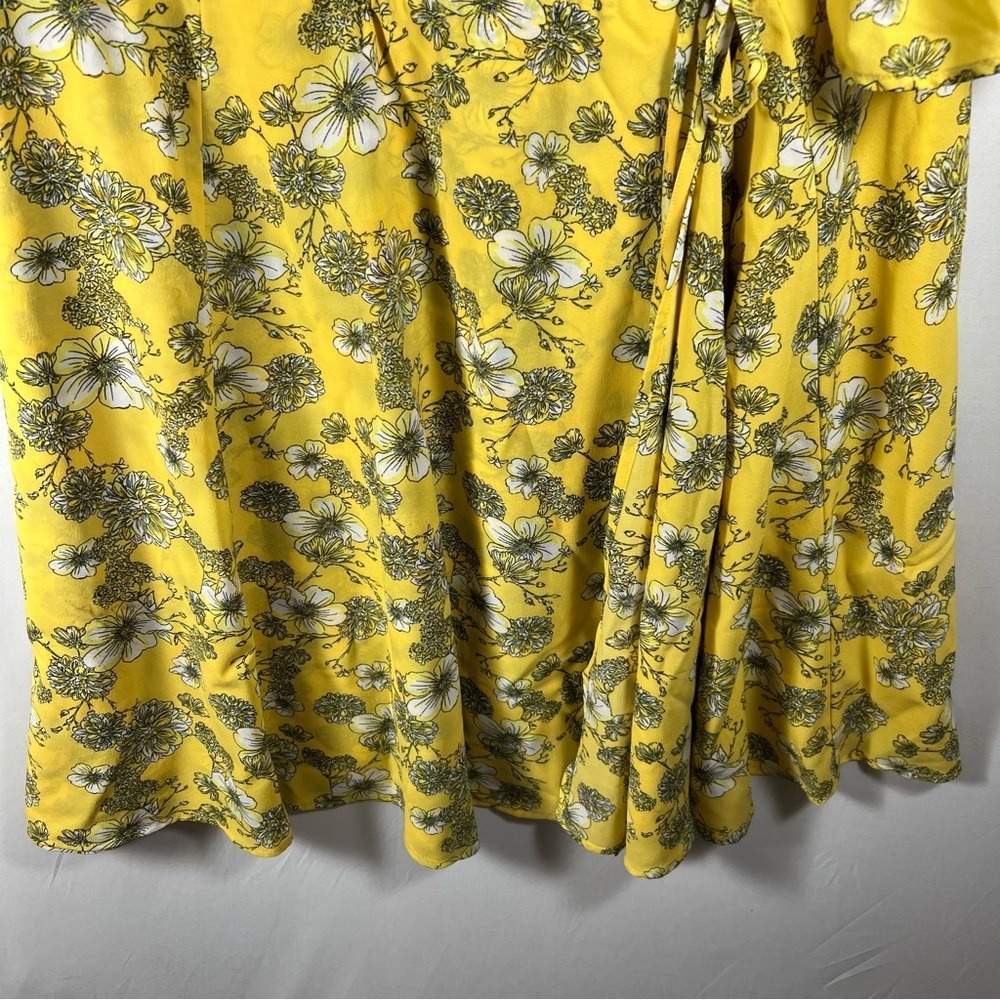Torrid‎ Yellow Floral Print Georgette Wrap Midi Dress Size 24 - Picture 4 of 11